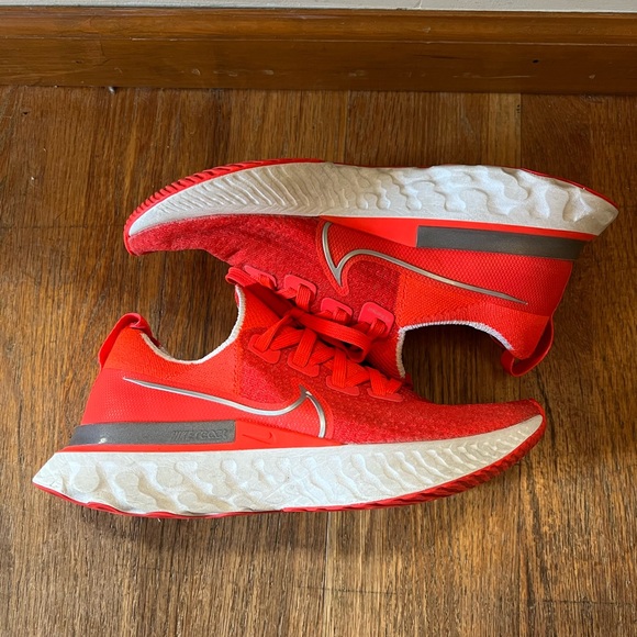 Nike Women’s React Infinity Run - Bright Crimson - Picture 1 of 6